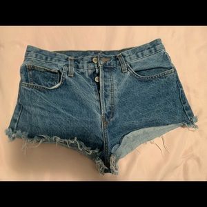 Brandy Melville John Galt denim ripped shorts M
